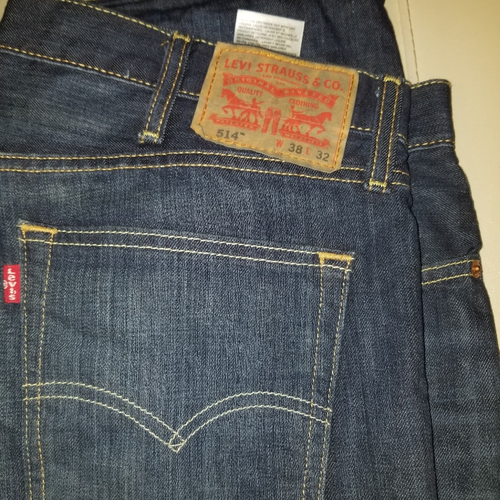 Levi 514 blue jeans 38w 32l